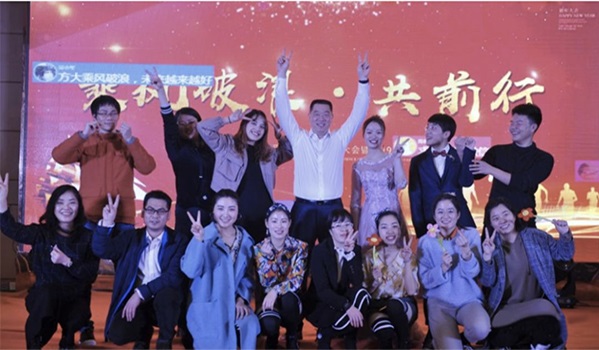 1566184757647655d0mZ.jpg wh15.jpg